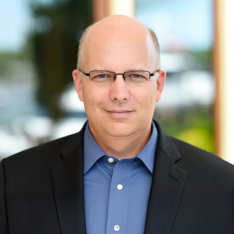 Headshot of Sean Laurell, President & Chief Operating Officer at Viewpointe