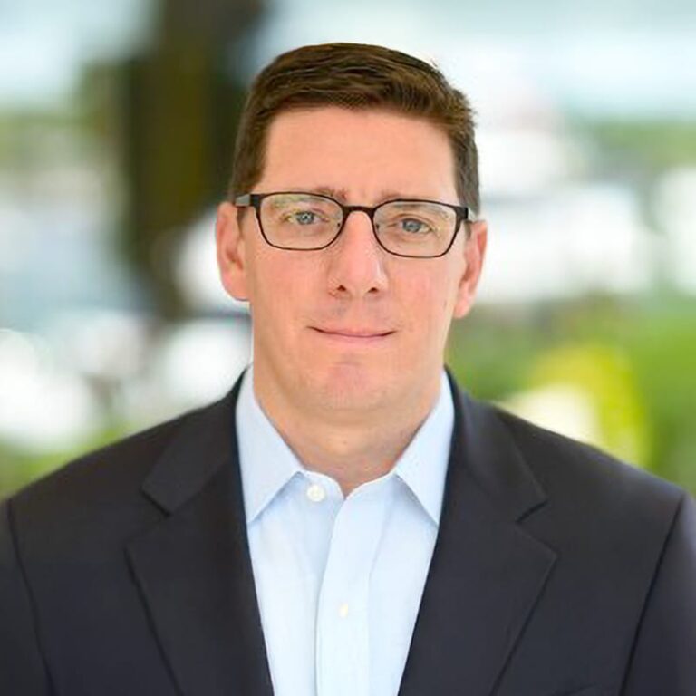 Headshot of Timothy Coff, Chief Executive Officer at Viewpointe